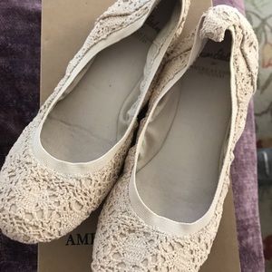 Sam Edelman / American Eagle Crochet Slip On Flat